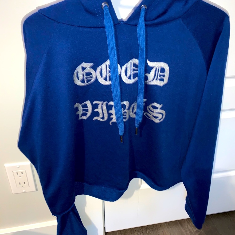 Crop sweater